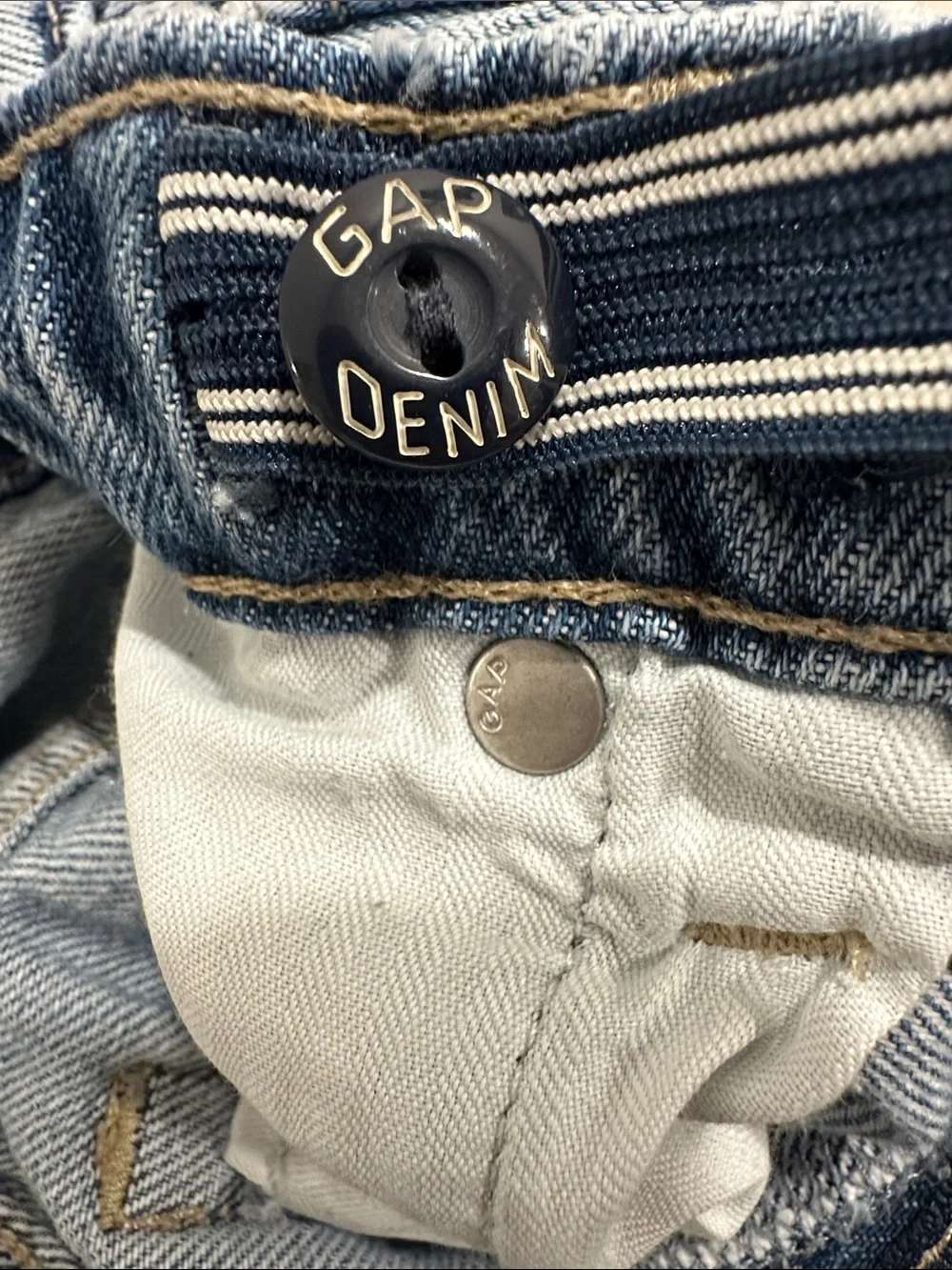 GAP light blue